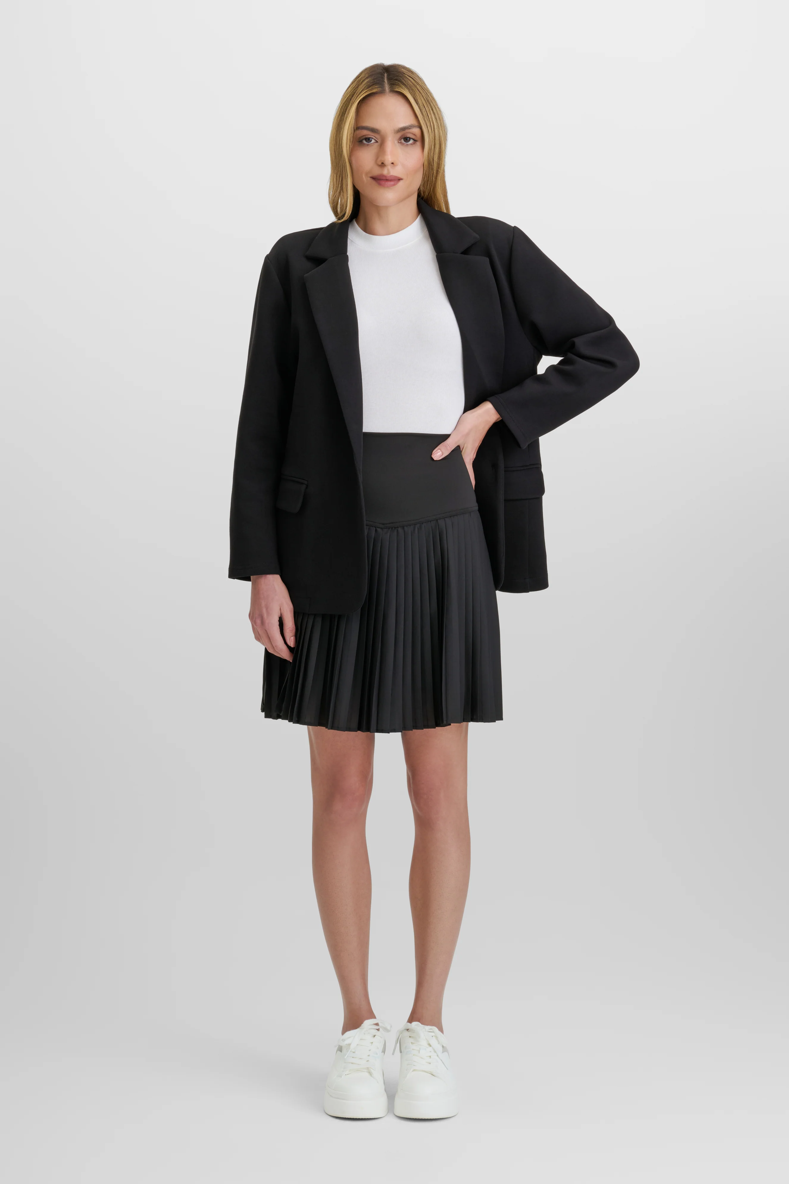 Athleisure Pleated Skirt - Image 3