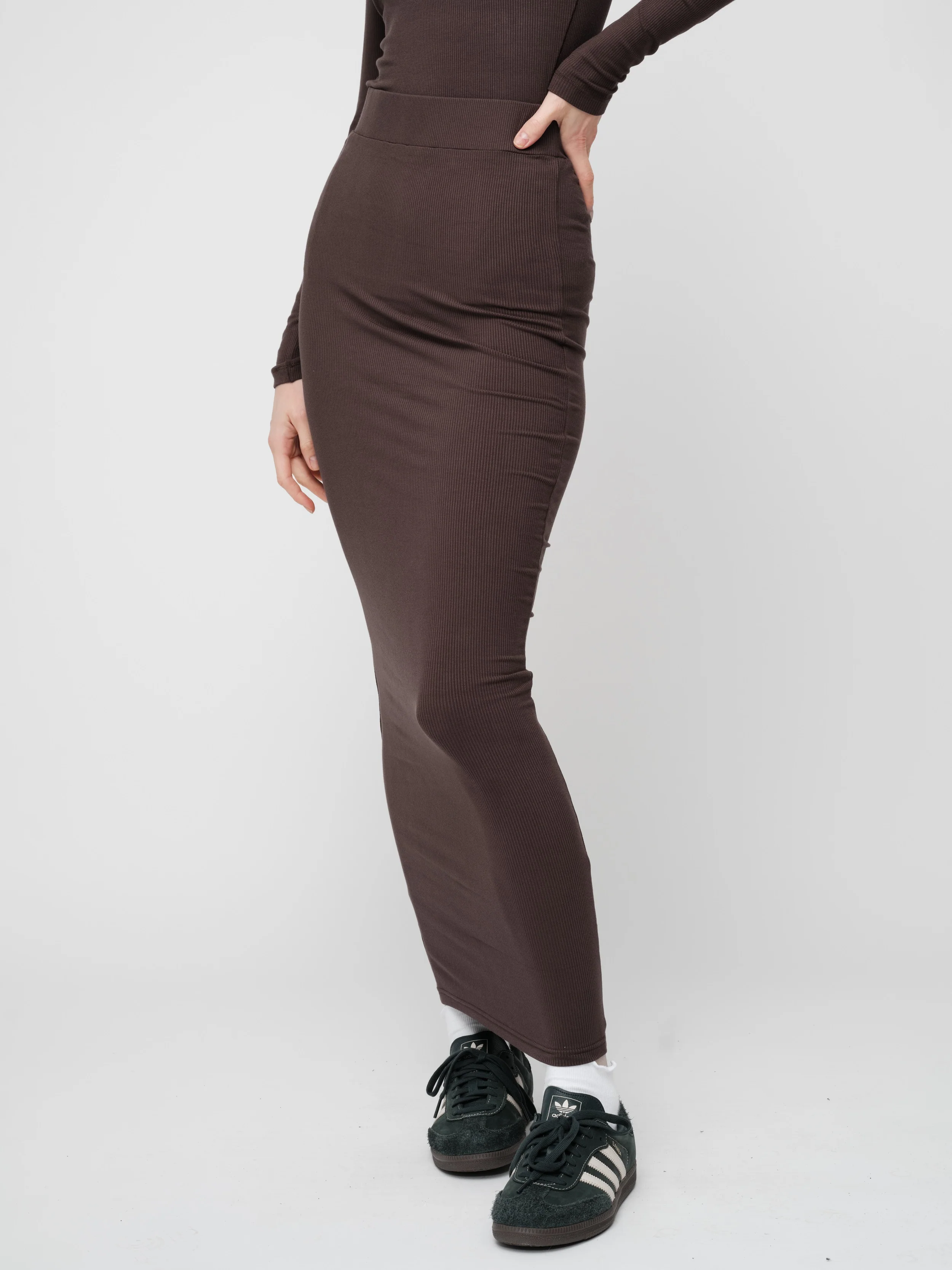 Basic Soft Rib Tube Midi Skirt - Image 7