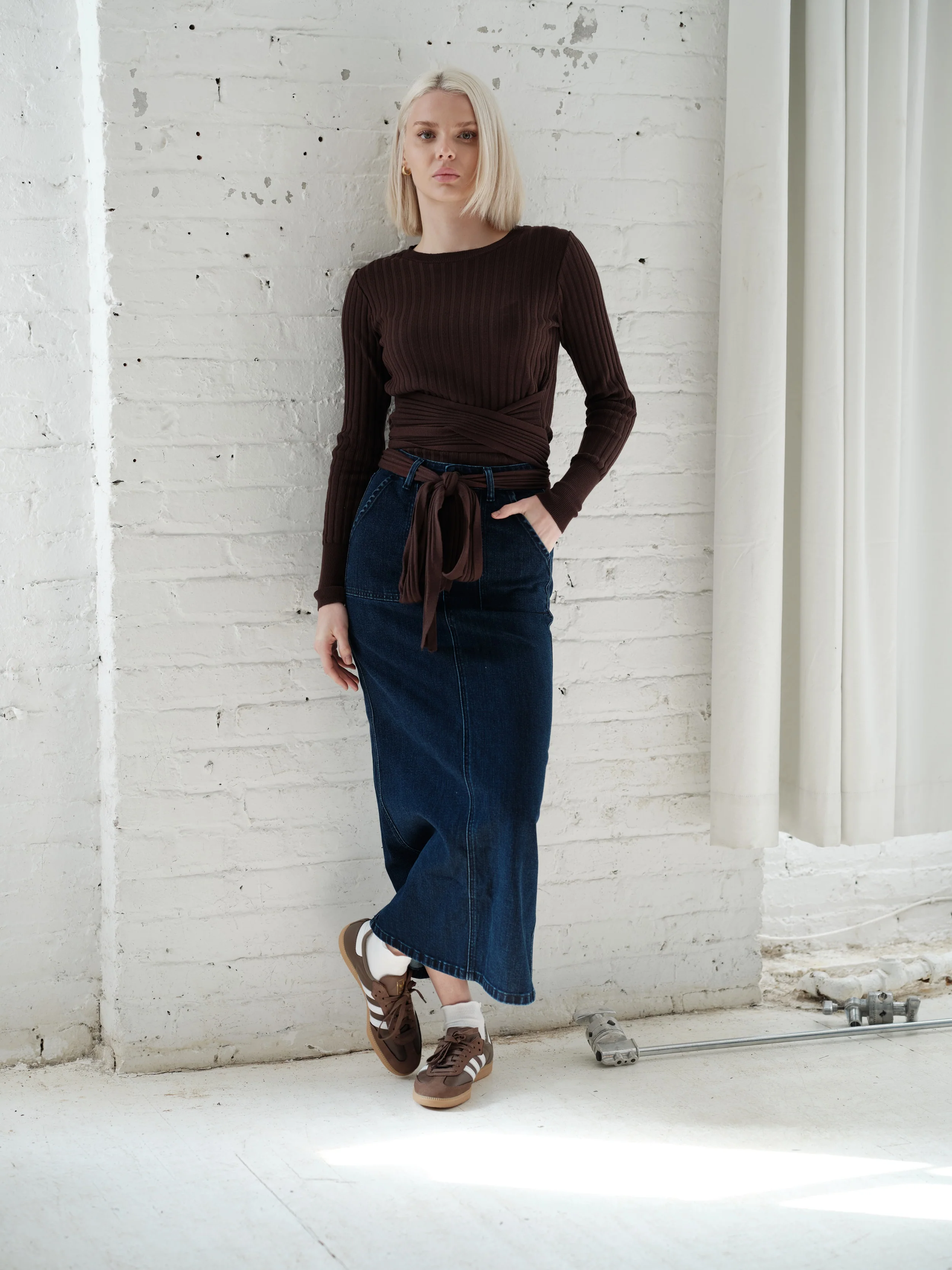 Denim Aline Front Pocket Skirt - Image 11