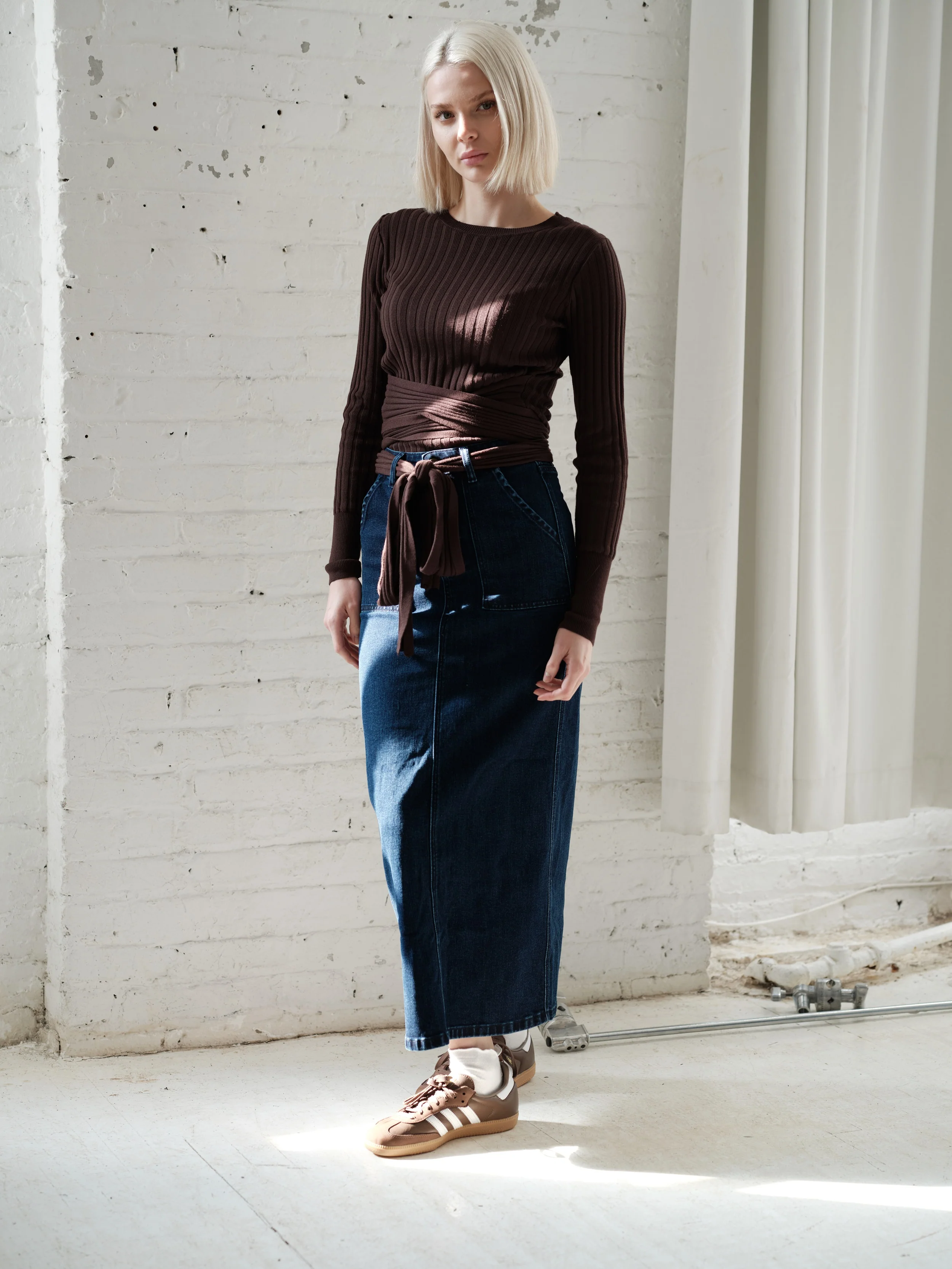 Denim Aline Front Pocket Skirt - Image 12