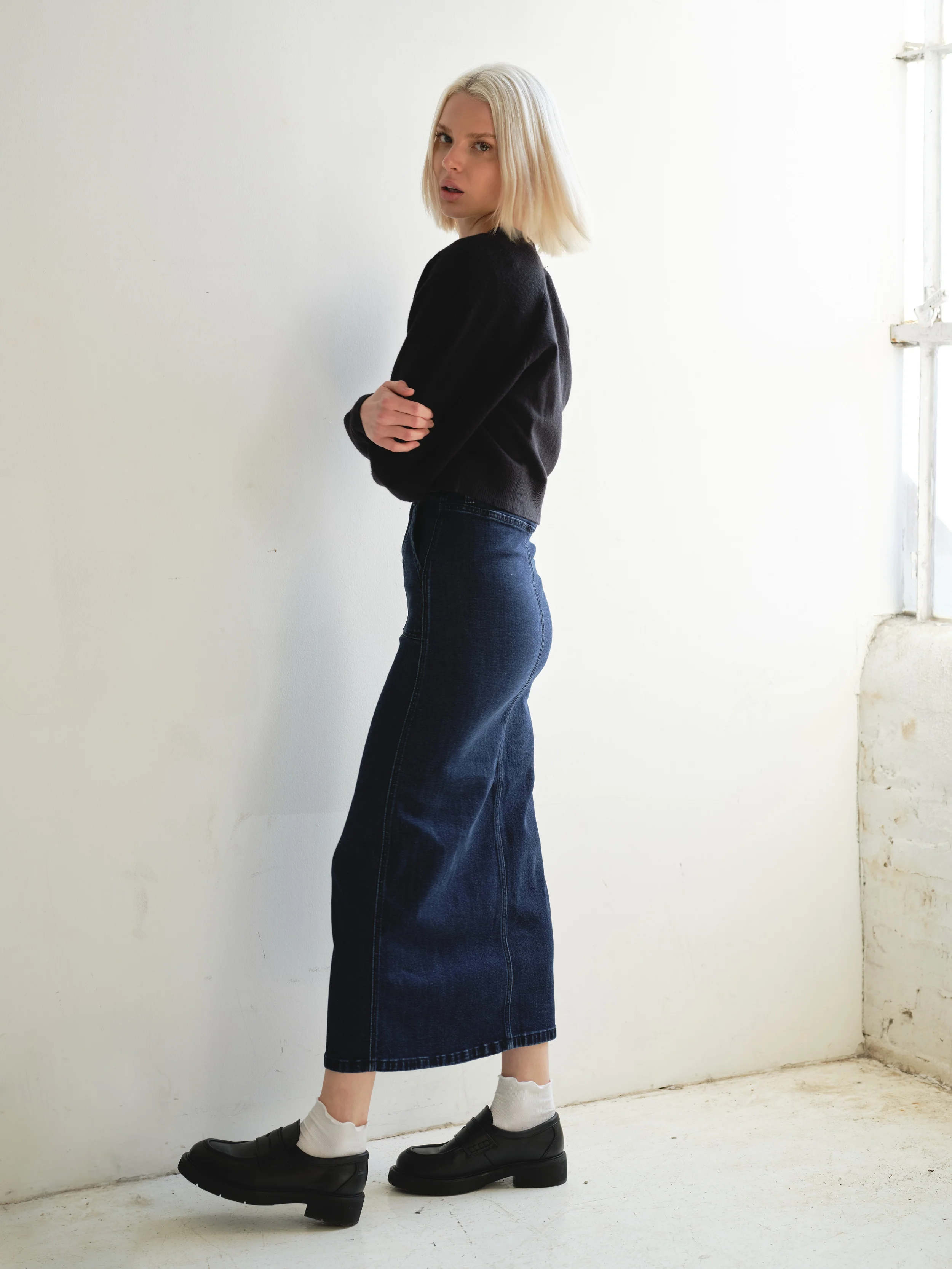 Denim Aline Front Pocket Skirt - Image 9