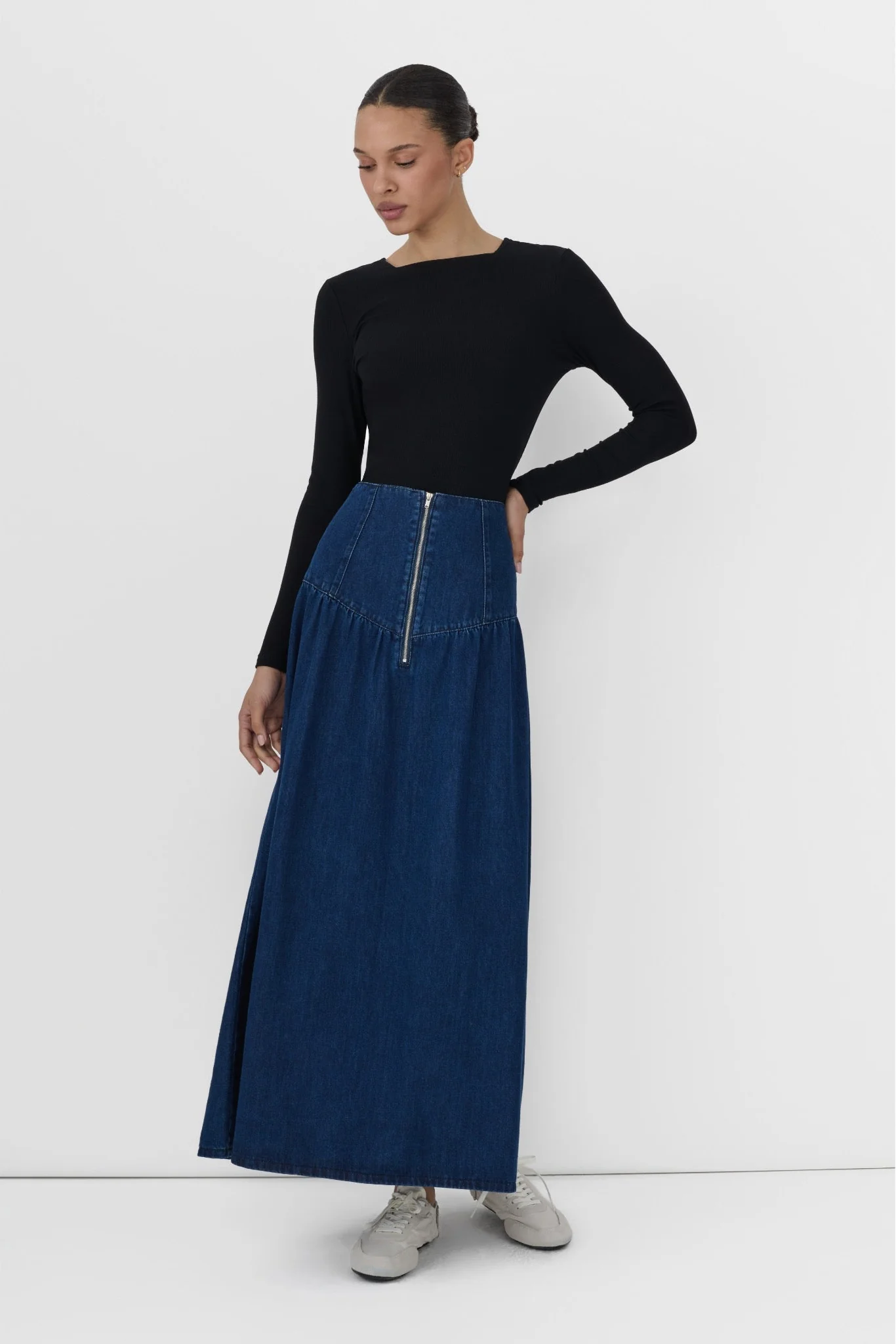 Exposed Zip Denim Skirt - Image 2