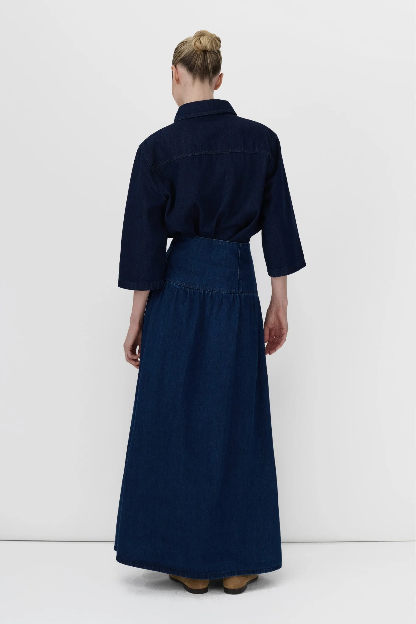 Exposed Zip Denim Skirt - Image 3