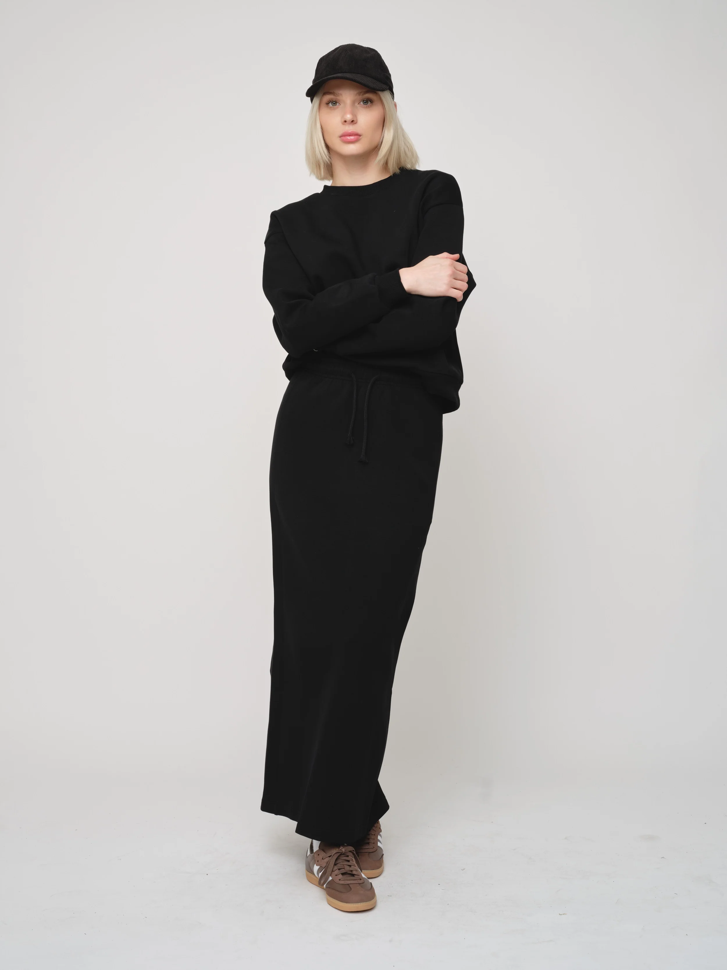Oversized Classic Sweatshirt - Image 3