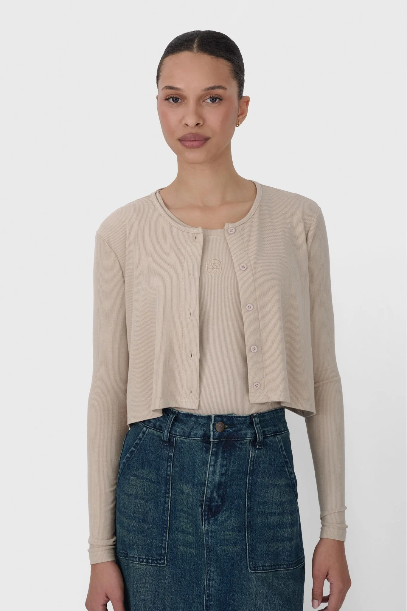 Ribbed Cropped Cardigan - Image 13