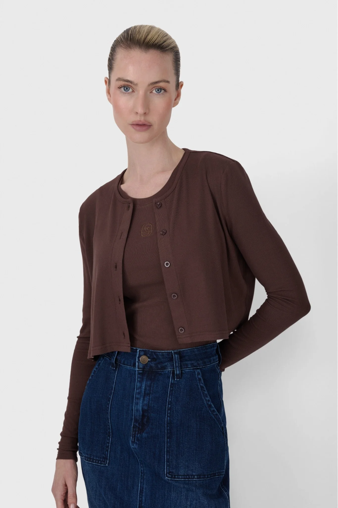 Ribbed Cropped Cardigan - Image 17
