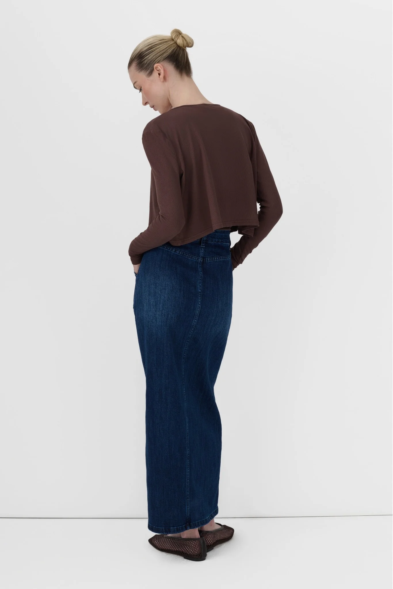 Ribbed Cropped Cardigan - Image 19