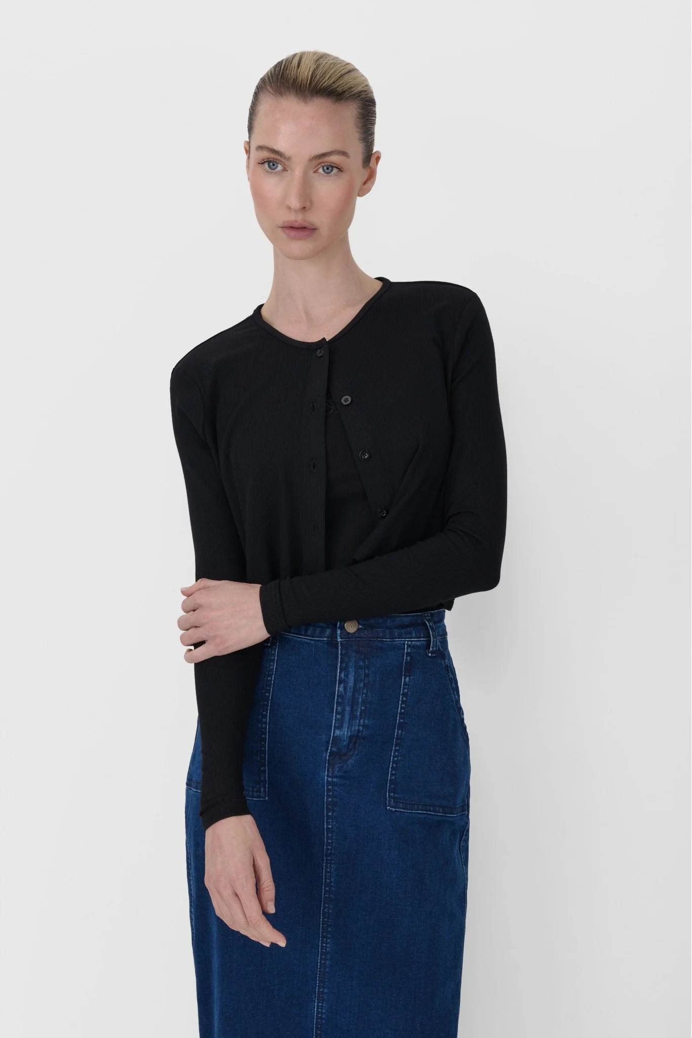 Ribbed Cropped Cardigan - Image 6