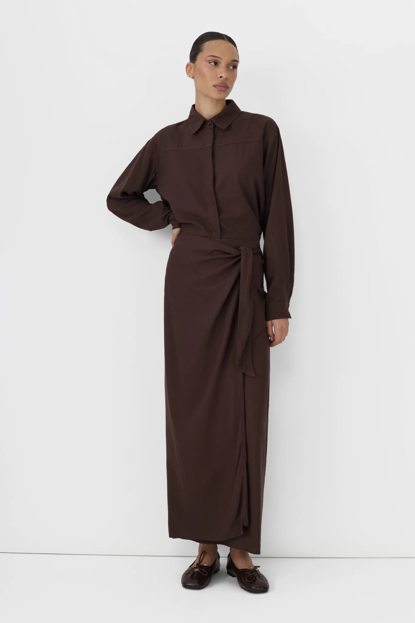 WALNUT LINEN SET - Image 2